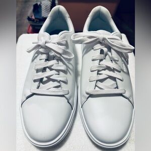 Brand New COLE HAAN L Sneakers - Size 9.5B - Box 1A